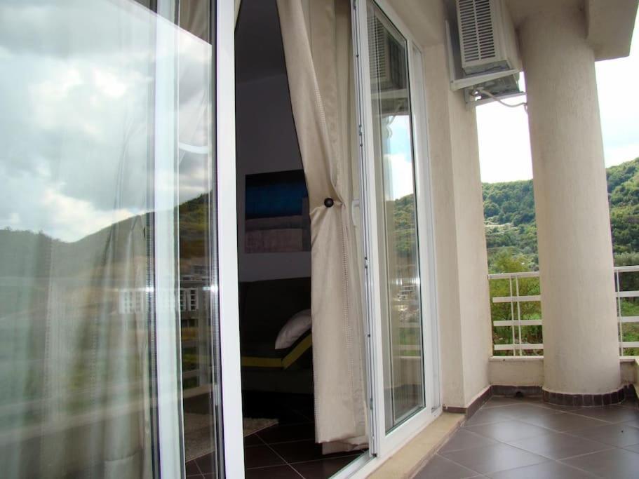 Exclusive Apartment Tirana Exterior photo