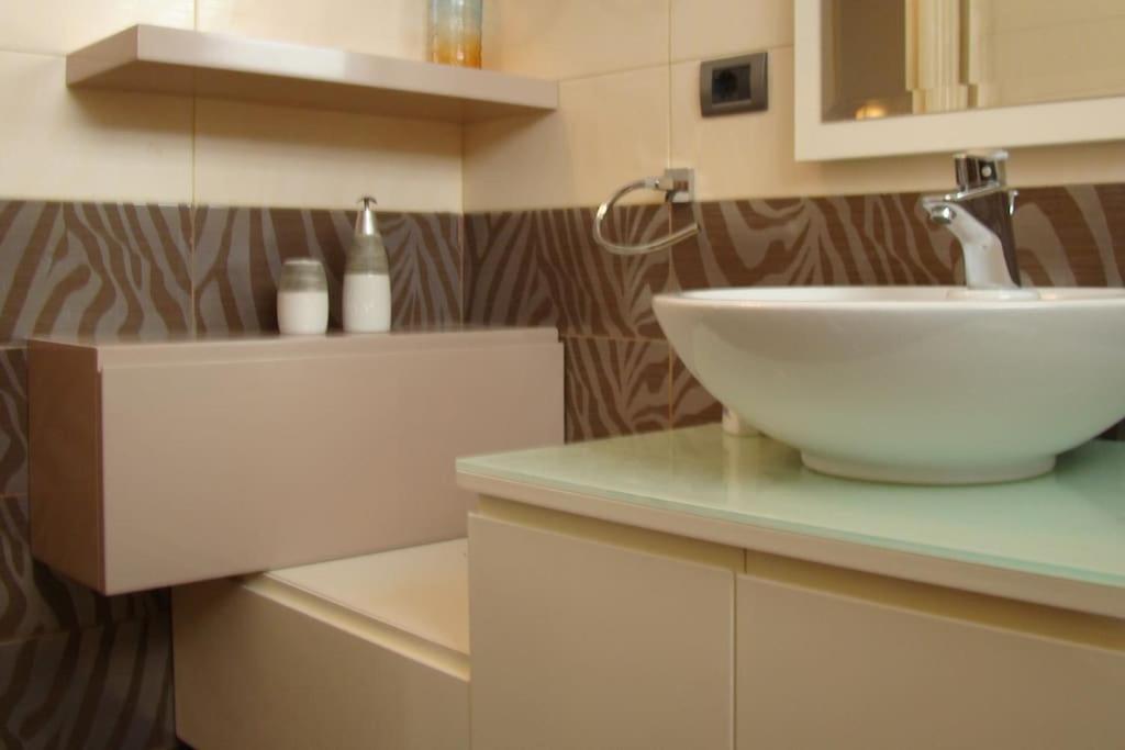 Exclusive Apartment Tirana Exterior photo
